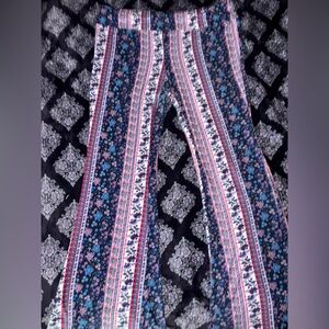 No Boundaries Multicolor Floral Leggings